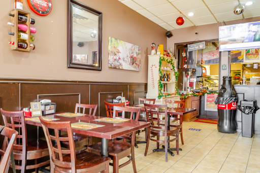 Gabbianos Pizzeria & Restaurant | 244 W Main St, Goshen, NY 10924 | Phone: (845) 294-3393