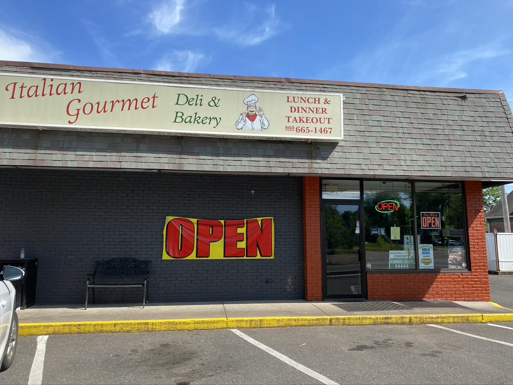 Italian Gourmet Deli & Catering | 15 Hartford Ave, Newington, CT 06111 | Phone: (860) 665-1467