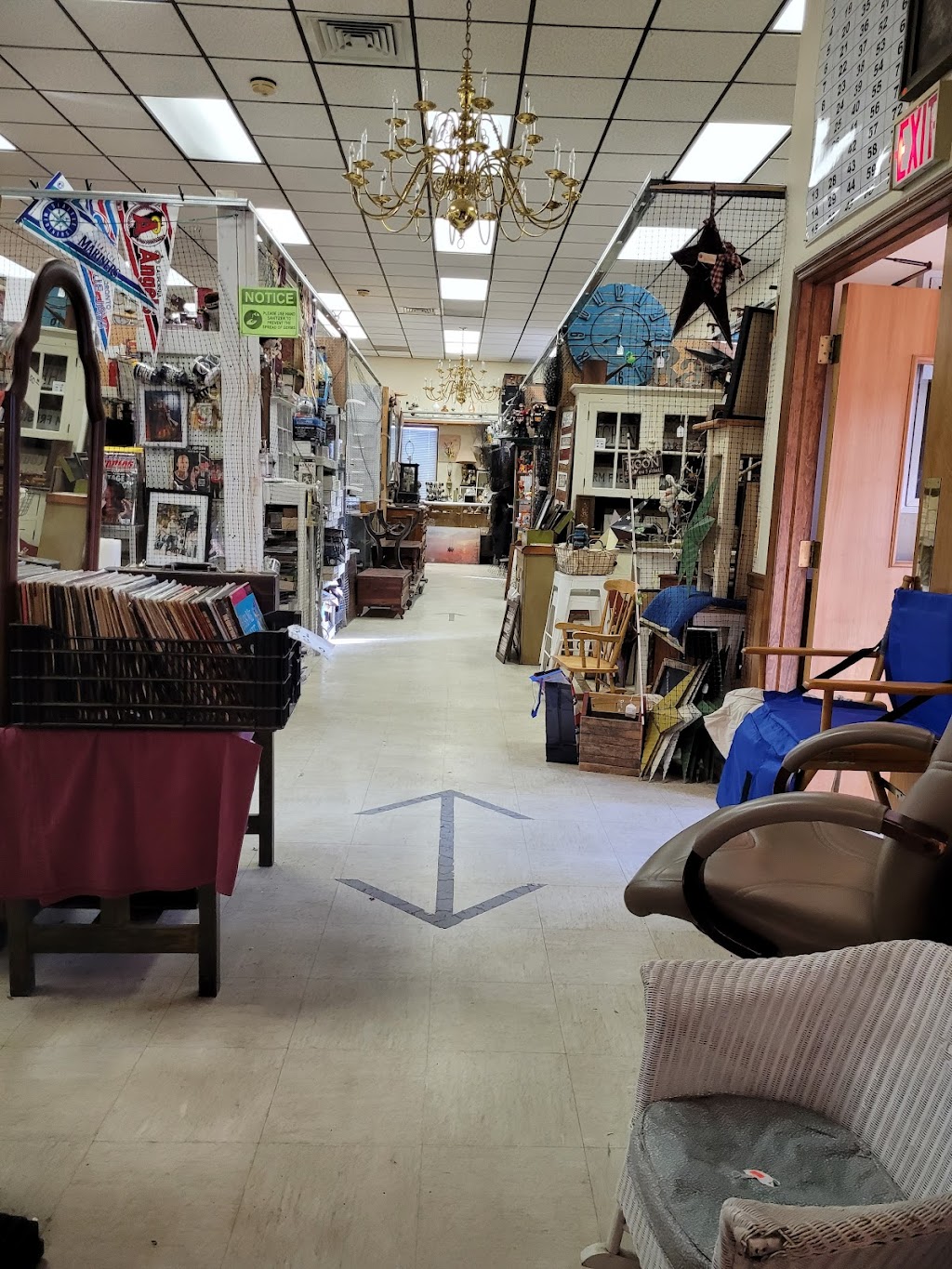 A. T. T. I. C. 411 Marketplace | 411 Danbury Road - Route 7 North, New Milford, CT 06776 | Phone: (860) 350-1006