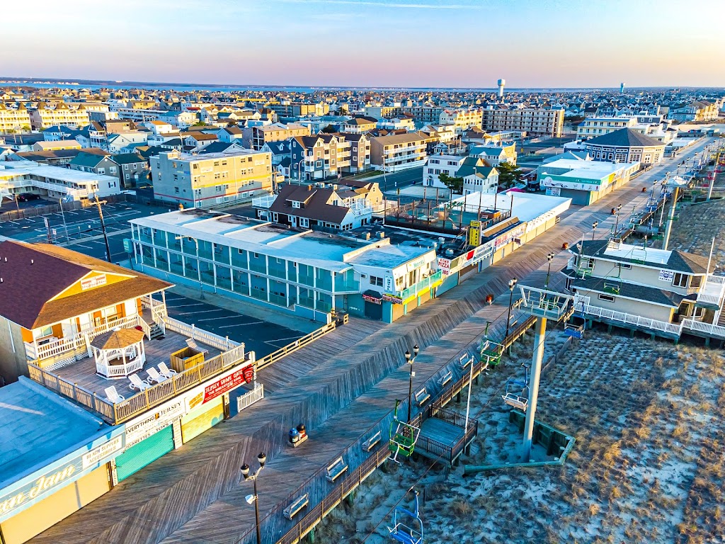 Boardwalk Sand & Surf Inn Beach Hotel | 1201 Ocean Terrace, Seaside Heights, NJ 08751 | Phone: (732) 793-7311