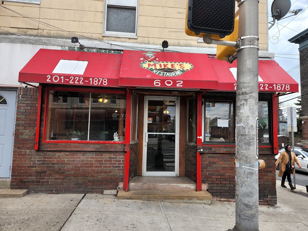 Mikes | 602 Palisade Ave, Jersey City, NJ 07307 | Phone: (201) 222-1878