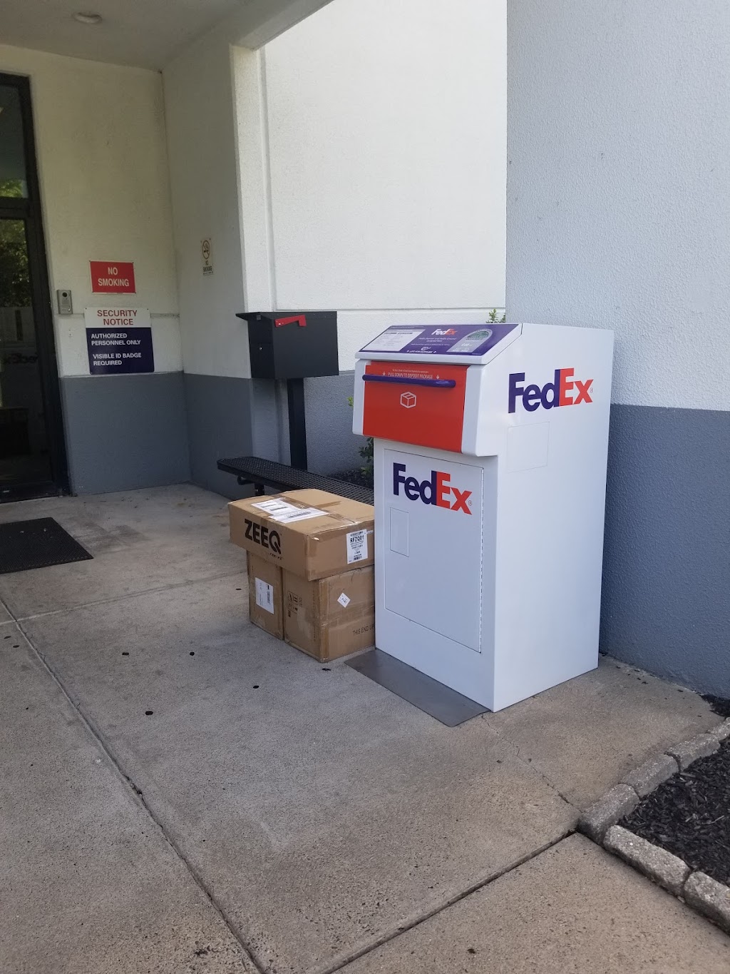 FedEx | 1500 Blueball Ave, Linwood, PA 19061 | Phone: (800) 463-3339