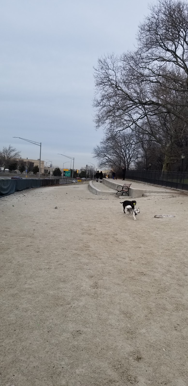 Owls Head Park Dog Run | 68th Street &, Shore Rd, Brooklyn, NY 11220 | Phone: (212) 639-9675
