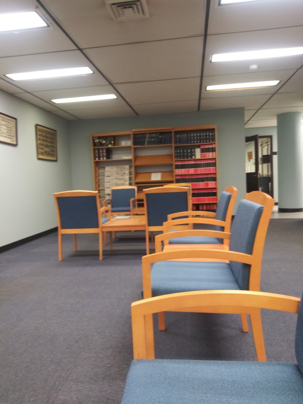 Supreme Court Law Library | 220 Center Dr, Riverhead, NY 11901 | Phone: (631) 852-2417