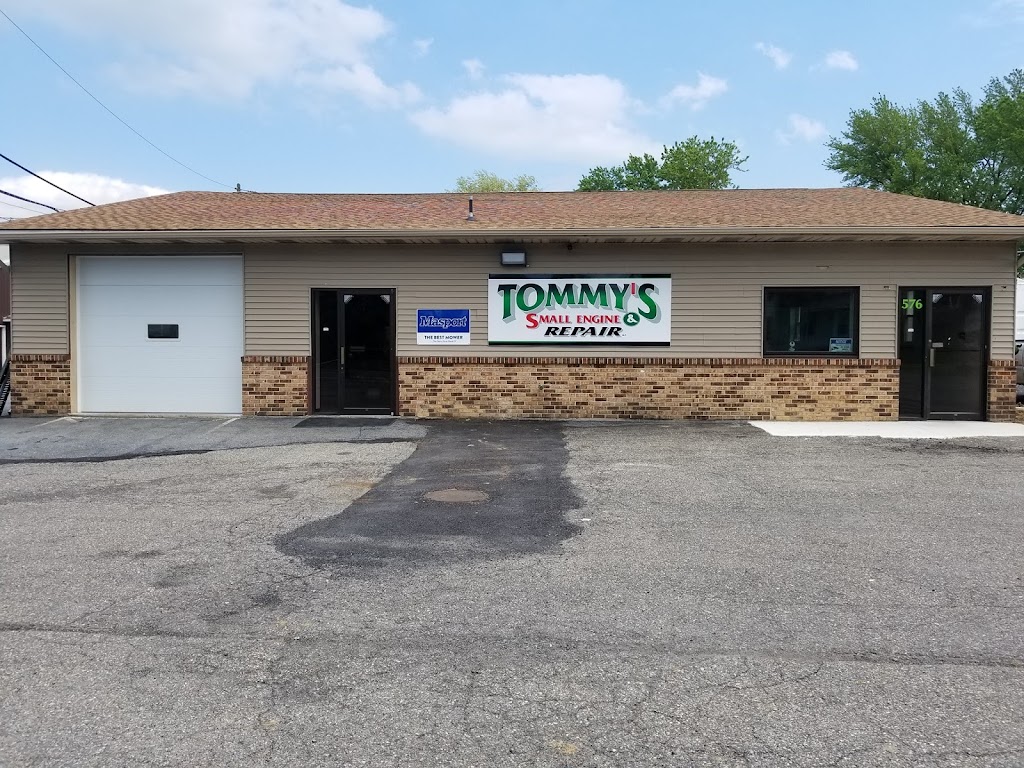 Tommys Small Engine & Repair | 576 Moorestown Dr, Bath, PA 18014 | Phone: (610) 759-1058