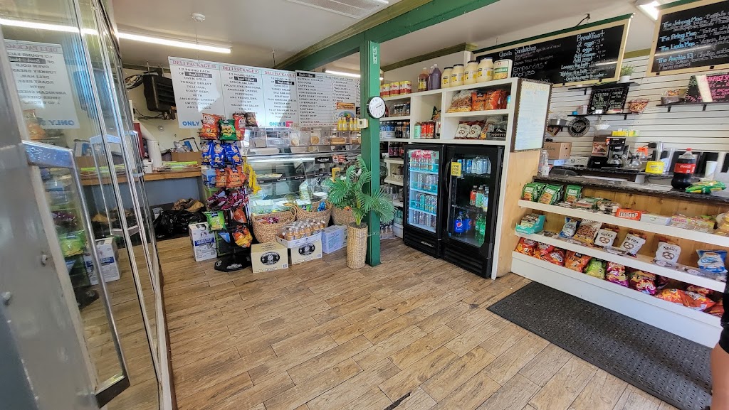 Macs Countryside Deli & Catering | 61 Half Mile Rd, Middle Island, NY 11953 | Phone: (631) 448-8955