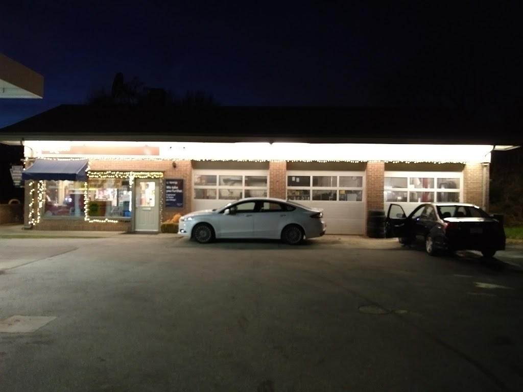 Sona Fuels and Service Center | 2005 S Valley Forge Rd, Worcester, PA 19490 | Phone: (610) 584-9251