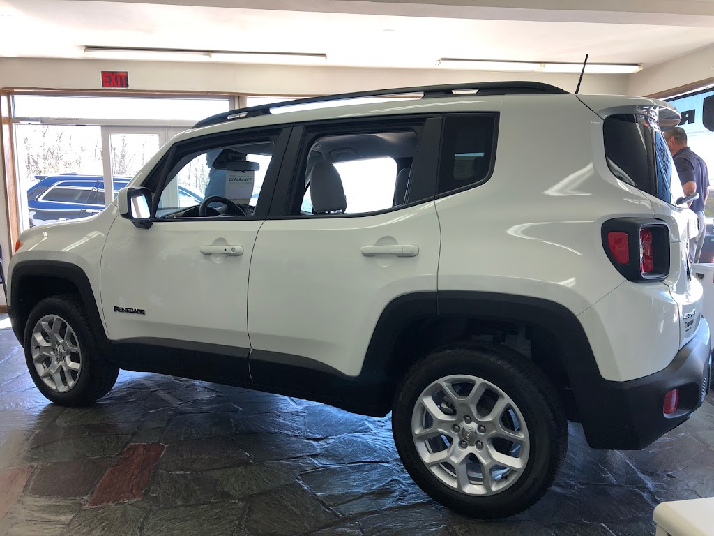 Troiano Chrysler Dodge Jeep Ram | 435 S Main St #2, Colchester, CT 06415 | Phone: (860) 537-2331