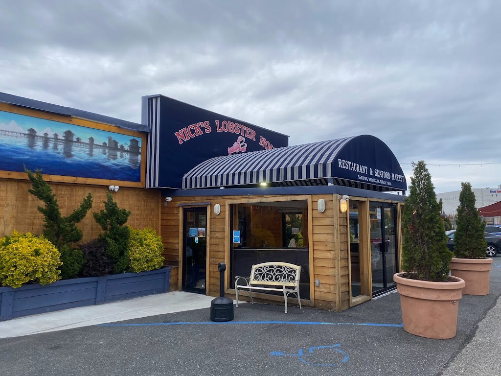 Nicks Lobster House | 2777 Flatbush Ave, Brooklyn, NY 11234 | Phone: (718) 253-7117