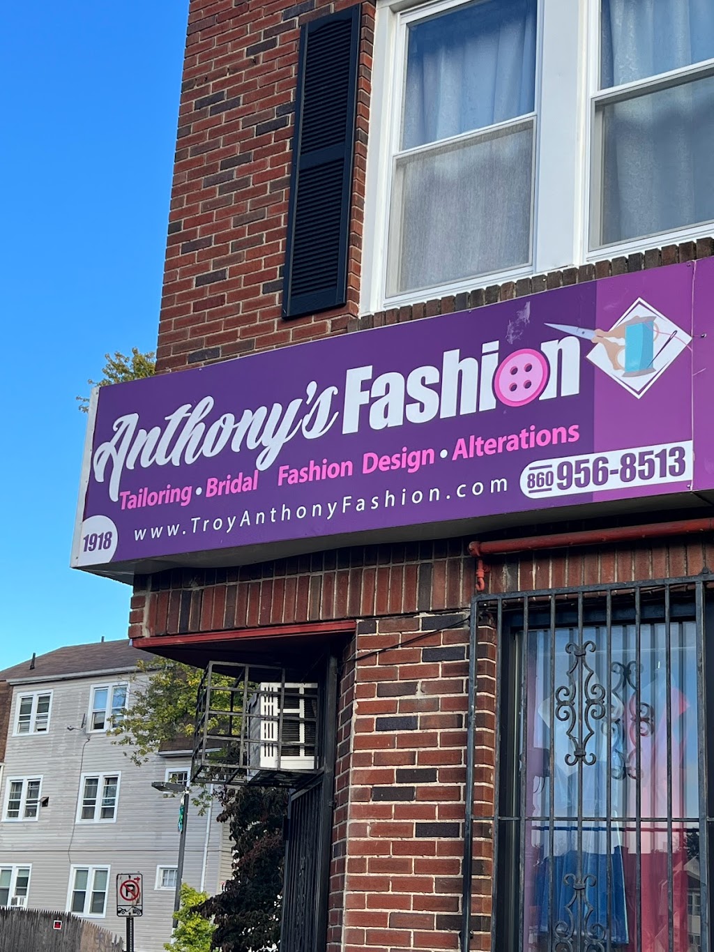 Anthonys Fashion | 1918 Broad St, Hartford, CT 06114 | Phone: (860) 956-8513