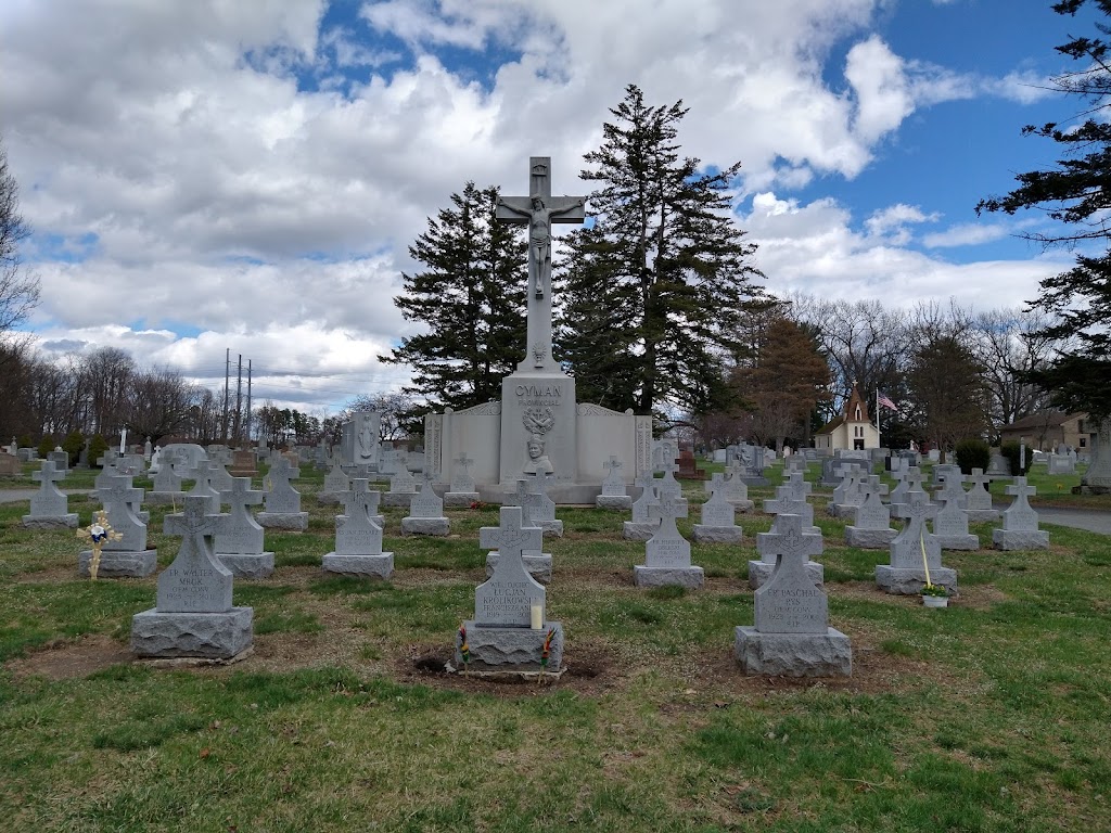 Saint Stanislaus Cemetery | 800 Montgomery St, Chicopee, MA 01013 | Phone: (413) 348-0373