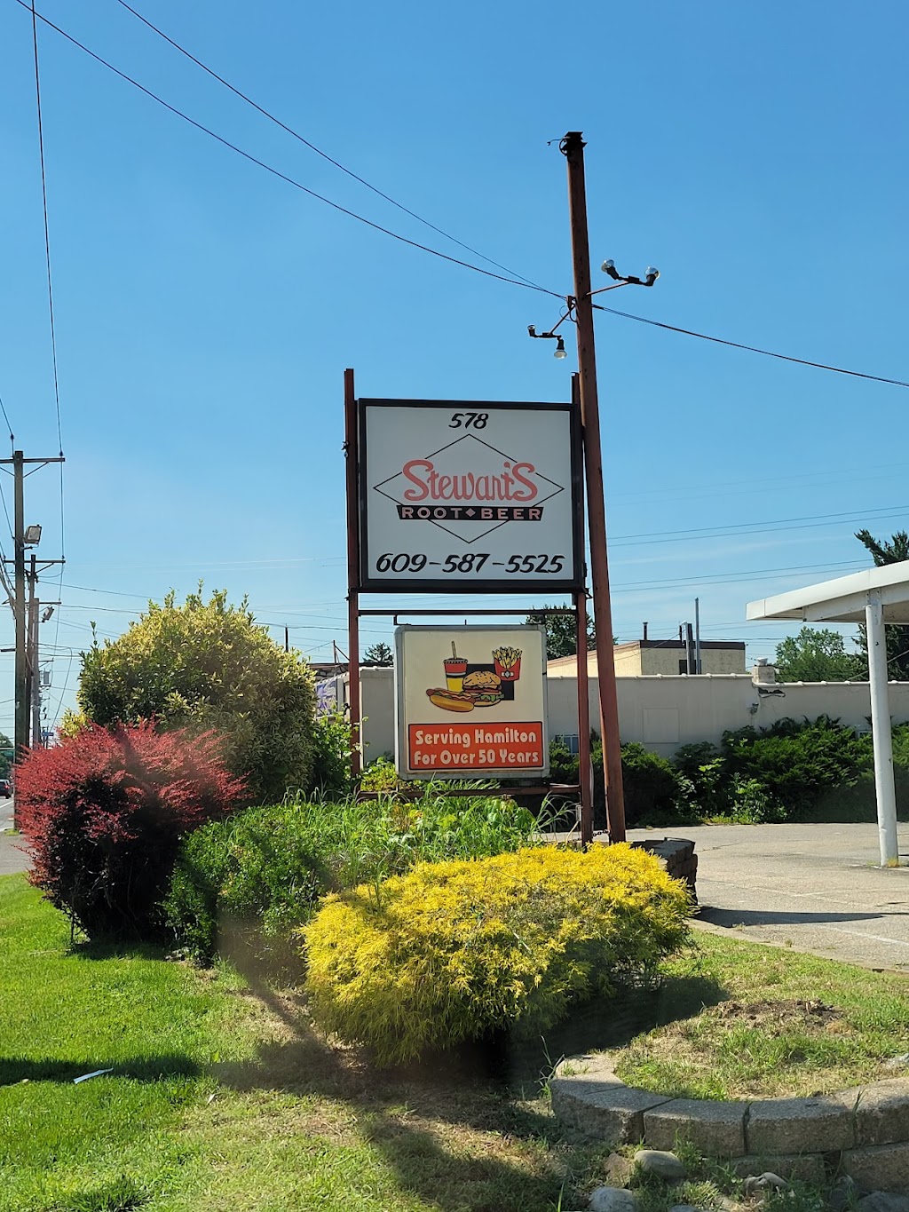 Stewarts Drive-In | 578 NJ-33, Mercerville, NJ 08619 | Phone: (609) 587-5525