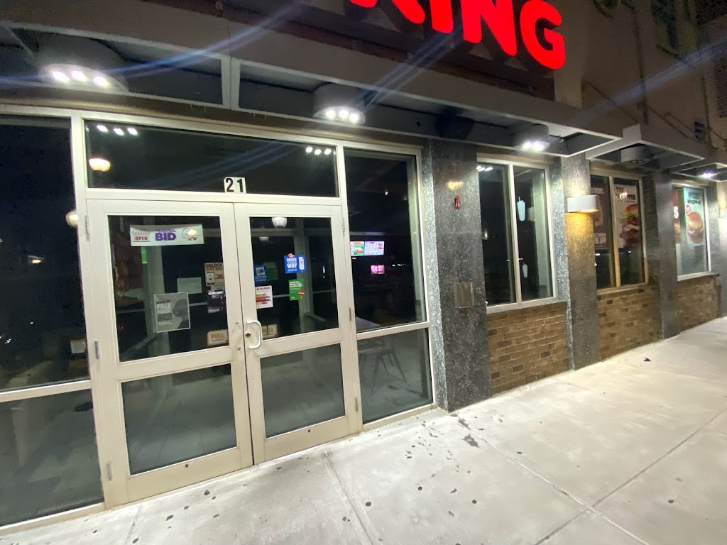 Burger King | 33 Lecount Pl, New Rochelle, NY 10801 | Phone: (914) 365-1414