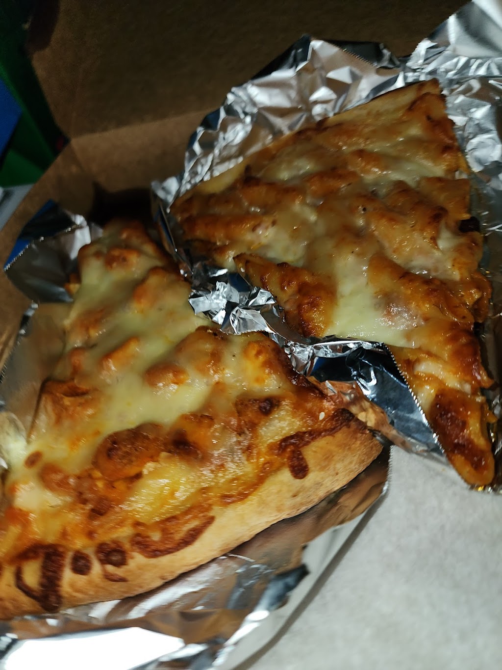 Carlos Pizza Oven of Holbrook | 480 Patchogue-Holbrook Rd #23, Holbrook, NY 11741 | Phone: (631) 589-7777