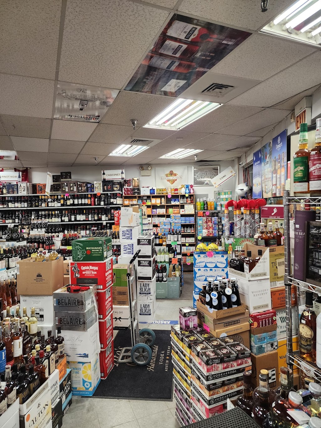 Village Wine and Liquor | 187 Mill St Shop no 4, Liberty, NY 12754 | Phone: (845) 292-0055