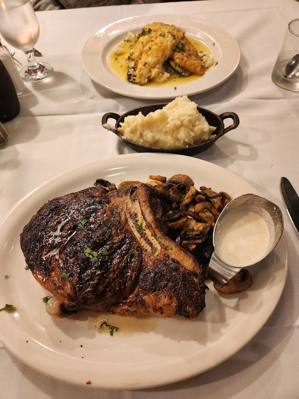 Butcher Bros SteakHouse | 1410 Highland Ave, Cheshire, CT 06410 | Phone: (203) 806-1430