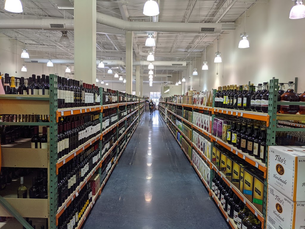 Warehouse Wines & Liquors | 113 Mill Plain Rd, Danbury, CT 06811 | Phone: (203) 743-5453