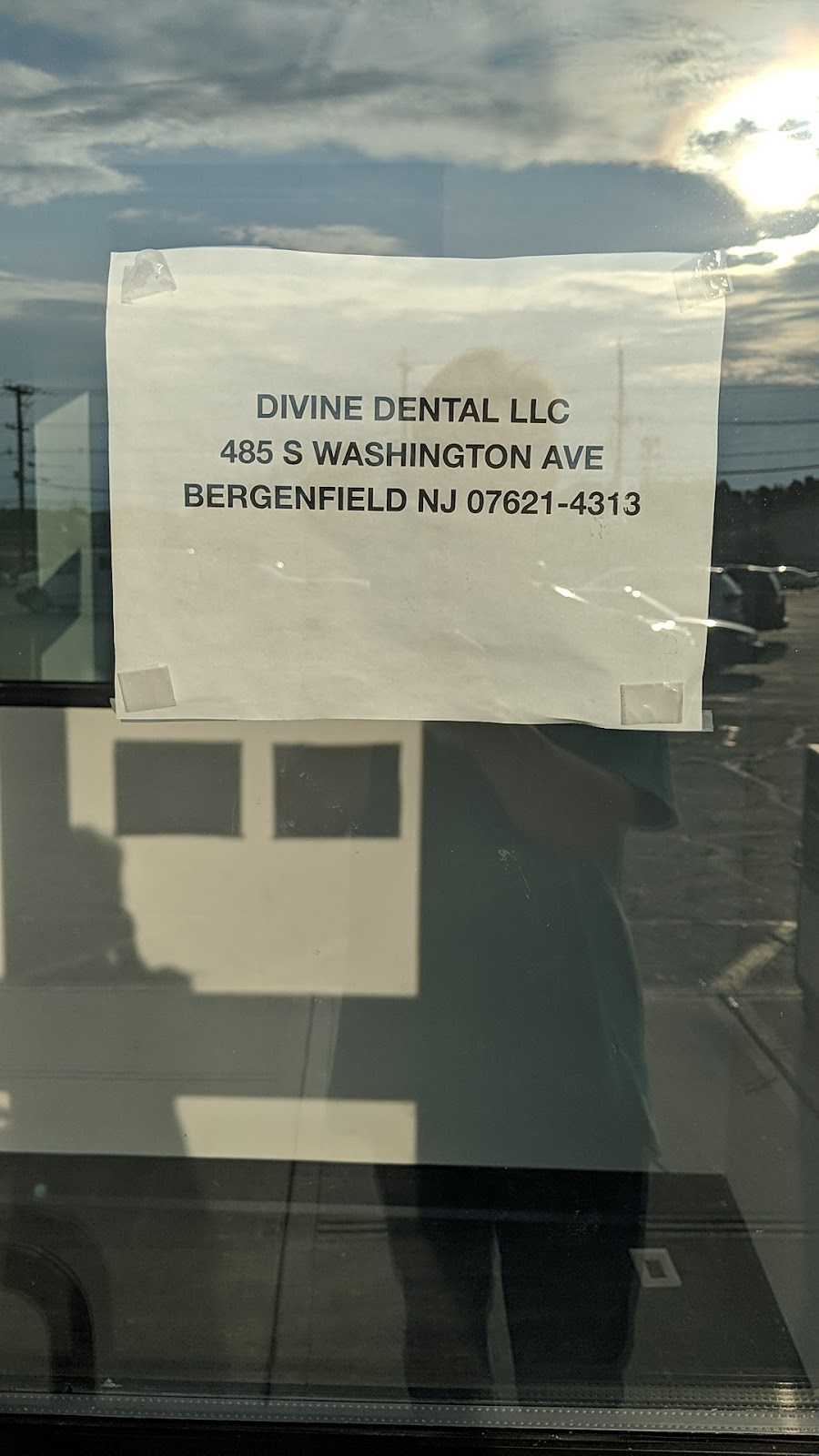 Divine Dental | 485 S Washington Ave, Bergenfield, NJ 07621 | Phone: (201) 345-8881