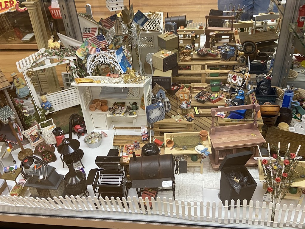 Miniature Dollhouse Creations | 1616 Union Valley Rd, West Milford, NJ 07480 | Phone: (973) 800-8808