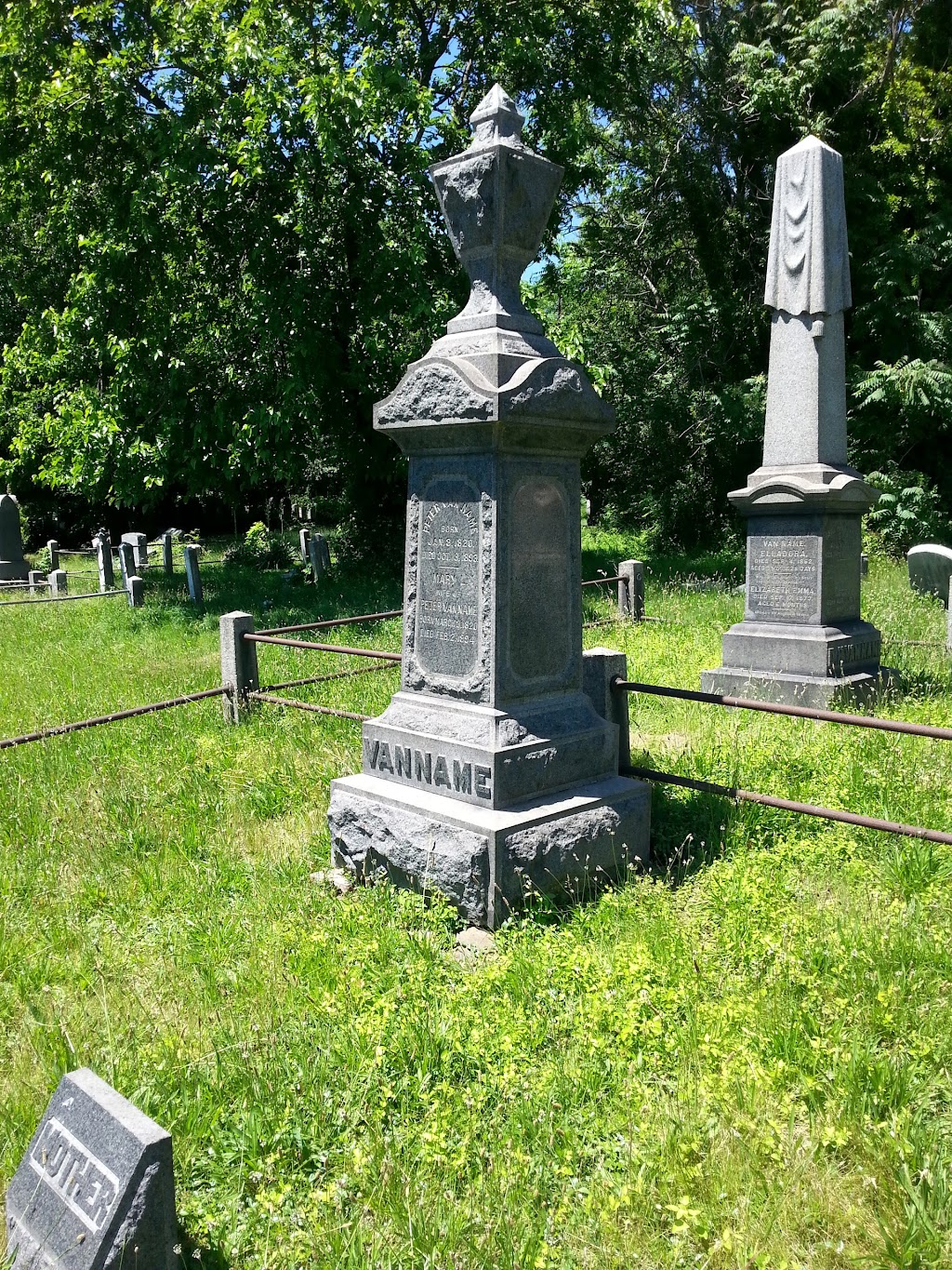 Hillside Cemetery | 974-980 Richmond Ave, Staten Island, NY 10314 | Phone: (917) 545-3309