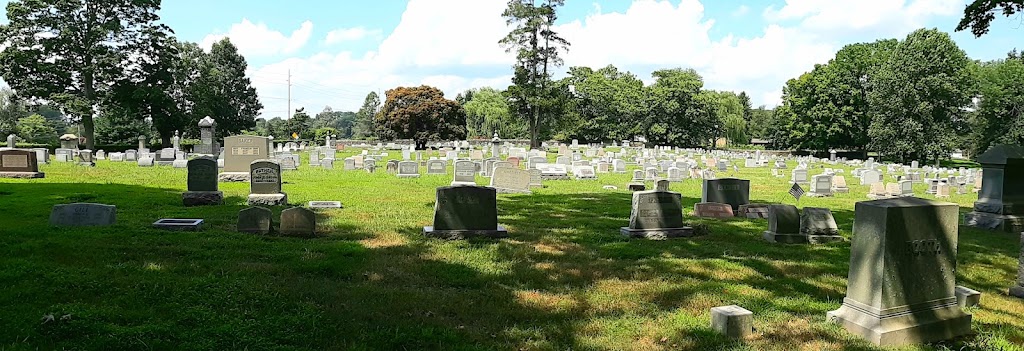 Cumberland Cemetery | 447 Middletown Rd, Media, PA 19063 | Phone: (610) 566-3105
