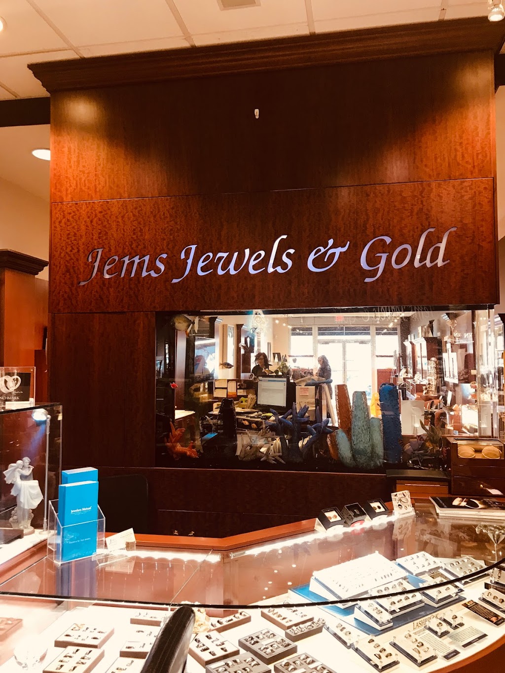 Jems Jewels & Gold | 1460 Bethlehem Pike #310, North Wales, PA 19454 | Phone: (215) 542-7300