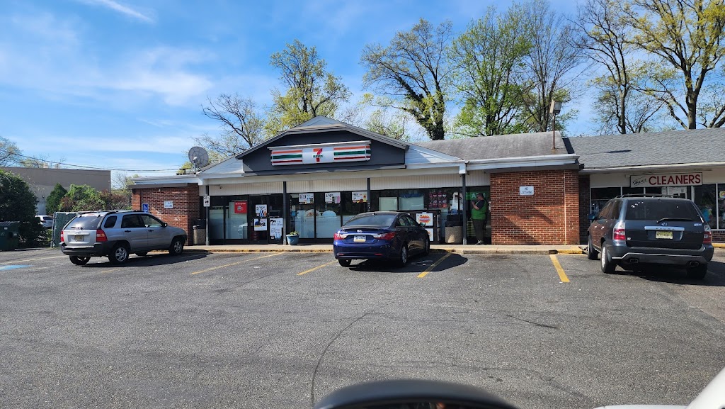 7-Eleven | 216 Wisteria Ave, Cherry Hill, NJ 08002 | Phone: (856) 486-9364