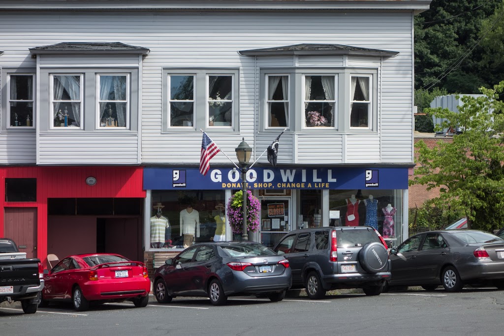 Goodwill Industries Retail & Donation Center | 87 Center St, Lee, MA 01238 | Phone: (413) 429-8002