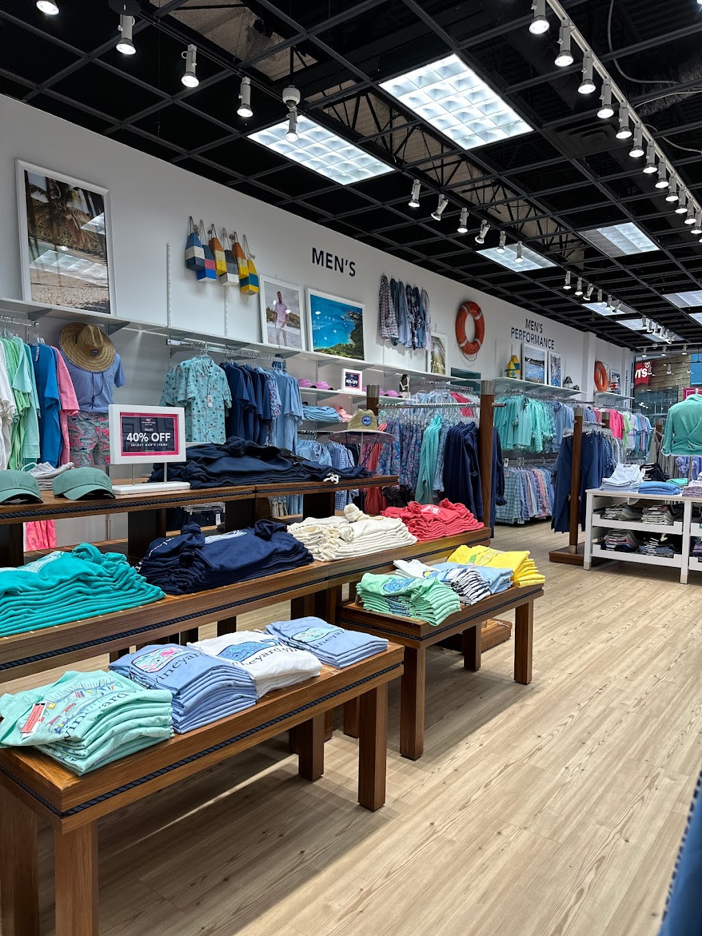 vineyard vines outlet | The Mills at Jersey Gardens, 651 Kapkowski Rd Space# 1020, Elizabeth, NJ 07201 | Phone: (908) 677-5912