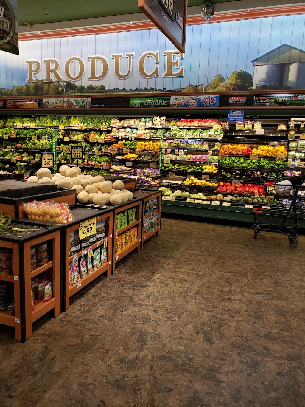 Super Foodtown of Croton | 2005 Albany Post Rd, Croton-On-Hudson, NY 10520 | Phone: (914) 271-4094