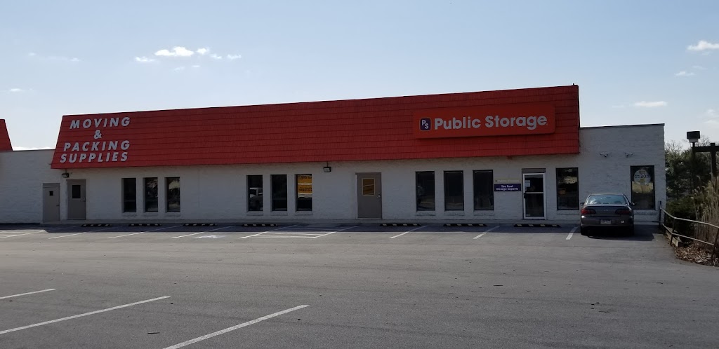 Public Storage | 1138 West Chester Pike, West Chester, PA 19382 | Phone: (484) 401-7868