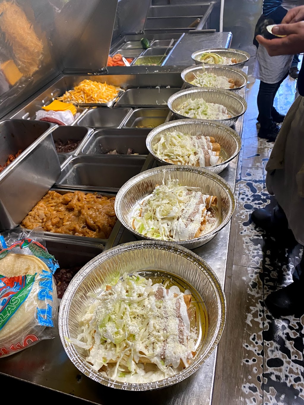 Taqueria Mi Pueblito | 204 E Montauk Hwy #1819, Hampton Bays, NY 11946 | Phone: (631) 594-1463