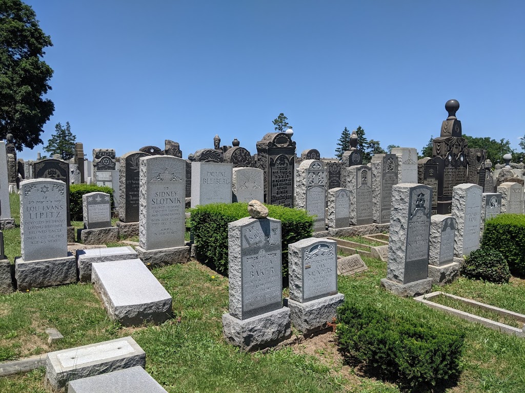Mount Hebron Cemetery | 130-04 Horace Harding Expy, Queens, NY 11367 | Phone: (718) 939-9405