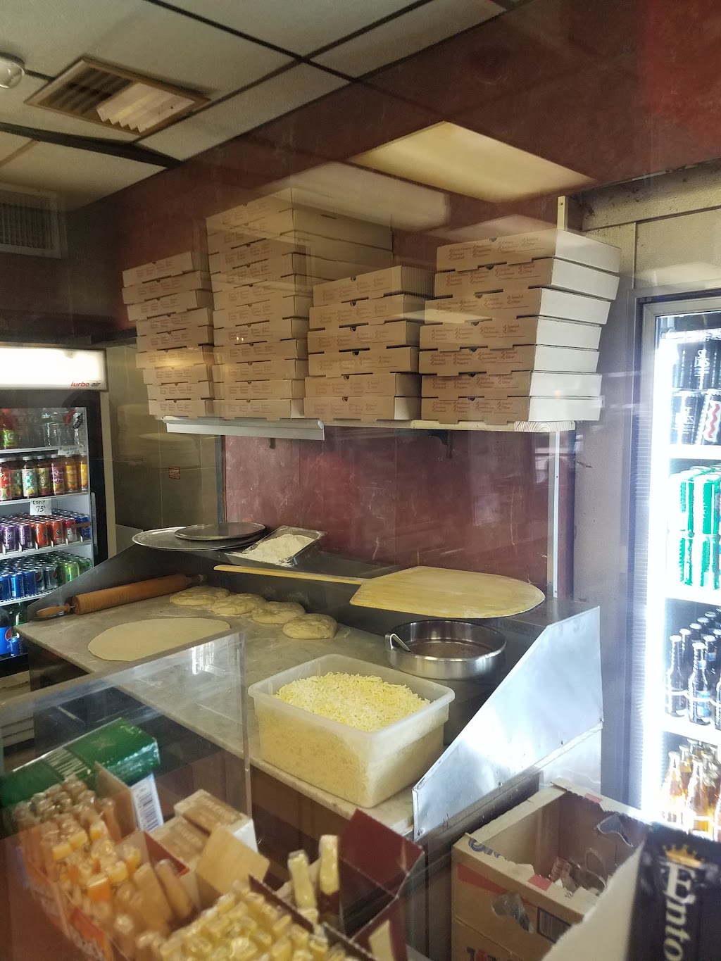 Chester Pizzeria | 32 E 7th St, Chester, PA 19013 | Phone: (610) 876-7222