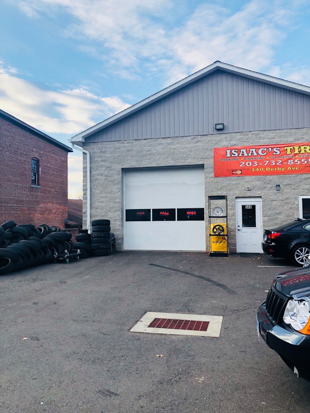 Isaacs tires | 340 Derby Ave, Derby, CT 06418 | Phone: (203) 732-8555