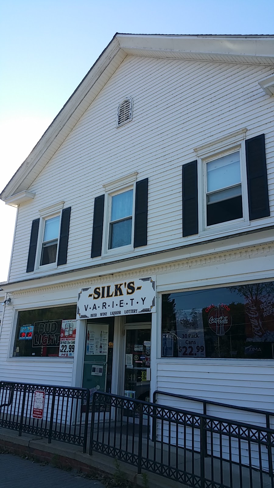 Silks Variety | 107 Main St, Sheffield, MA 01257 | Phone: (413) 229-8702