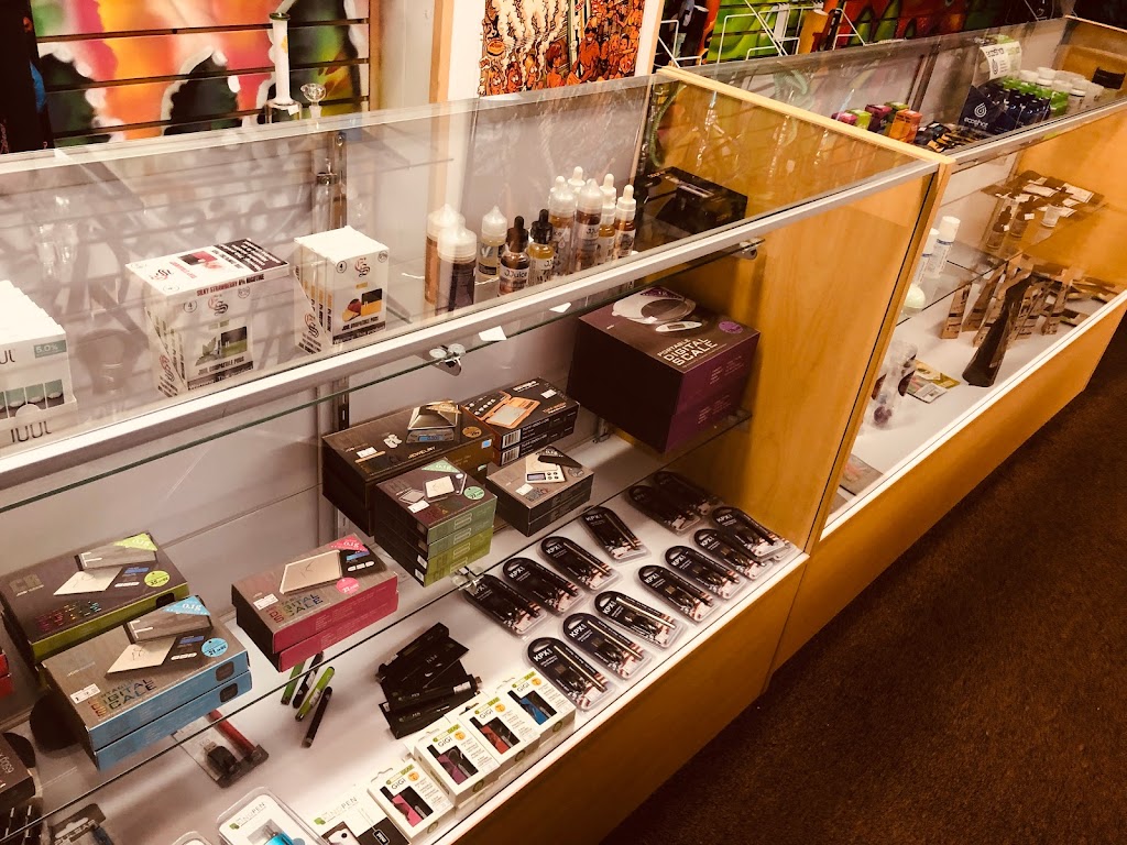 The Head Shop | 524 Main St, West Springfield, MA 01089 | Phone: (413) 273-1720