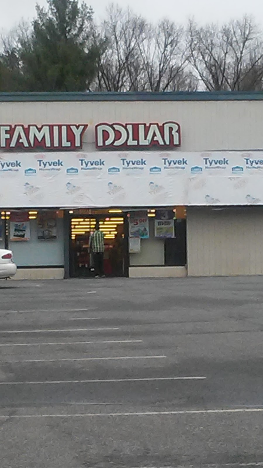 Family Dollar | 1150 Burnside Ave, East Hartford, CT 06108 | Phone: (959) 710-5954