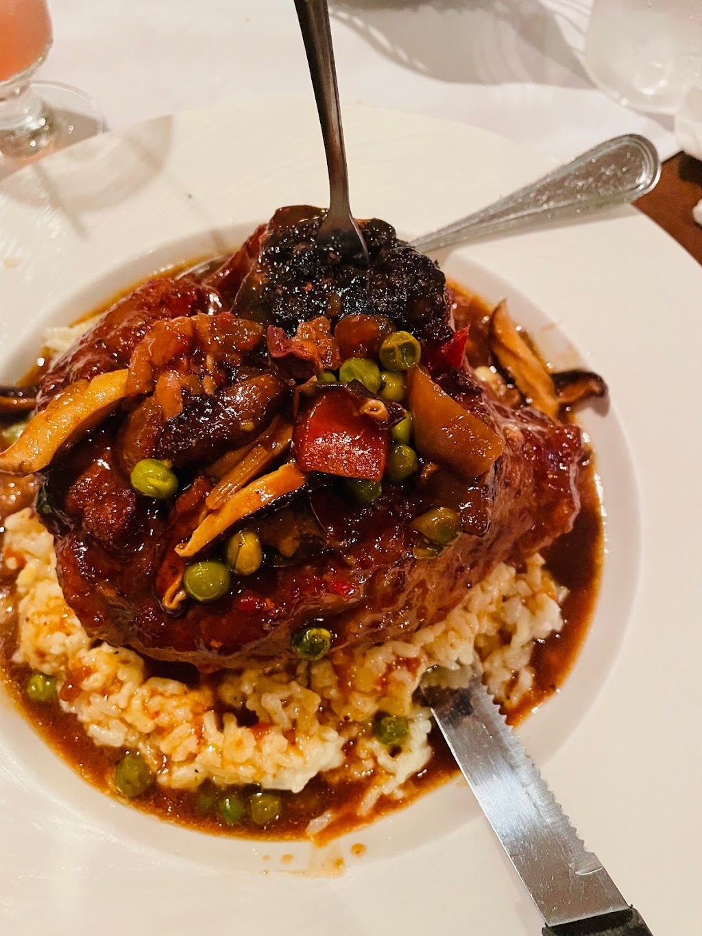 Osso Buco Grill | 343 Broadway, Hillsdale, NJ 07642 | Phone: (201) 664-1600