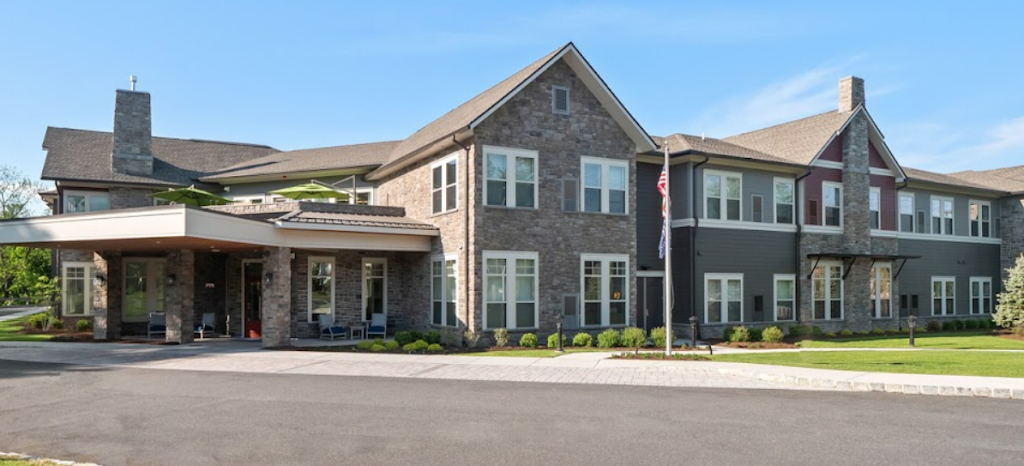 The Bristal Assisted Living at Waldwick | 245 Wyckoff Ave, Waldwick, NJ 07463 | Phone: (201) 857-7200