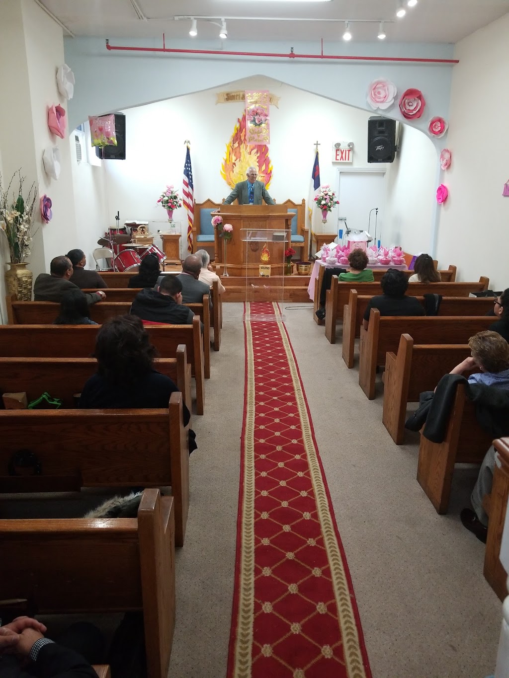 Iglesia Cristiana Ebenezer | 54-30 48th St, Maspeth, NY 11378 | Phone: (917) 318-8392