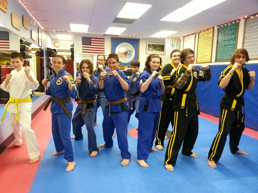 Master Sue-Zens Dojo | 133 Newtons Corner Rd, Howell Township, NJ 07731 | Phone: (732) 458-2558