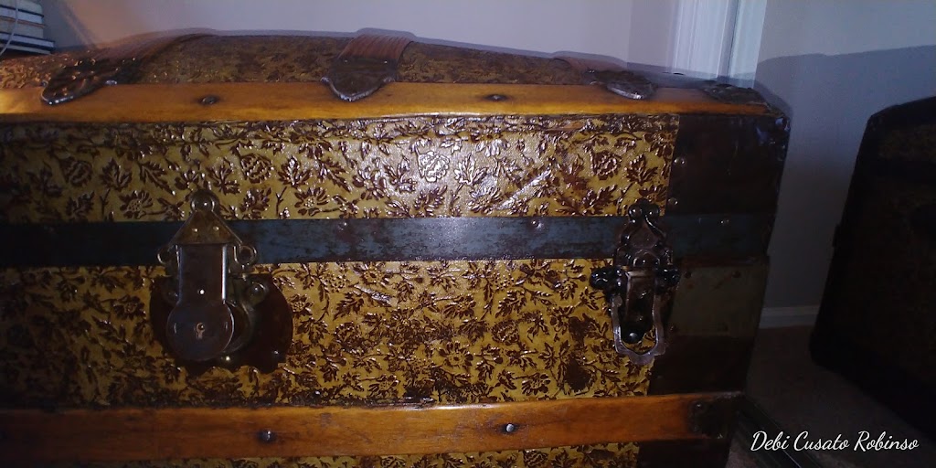 Stevens Antique Trunks | 61 Harrington Ave, Closter, NJ 07624 | Phone: (201) 768-1463