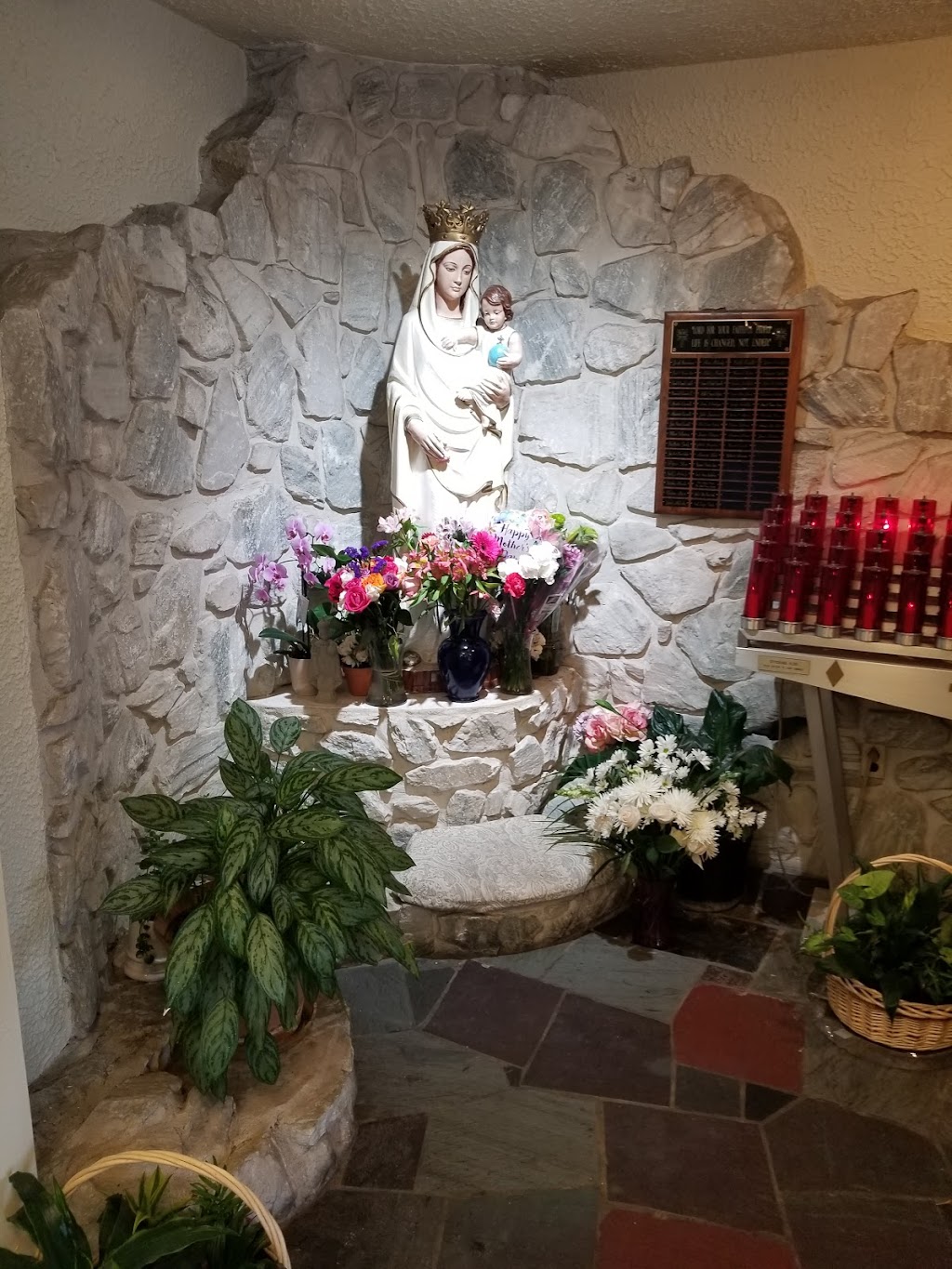 Our Lady of Mercy Roman Catholic Church | 40 Sullivan Dr, Jersey City, NJ 07305 | Phone: (201) 434-7500