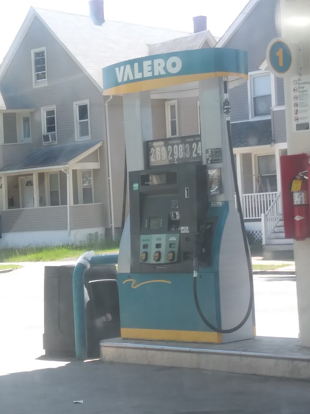 Valero | 190 Orange St, Springfield, MA 01108 | Phone: (413) 747-3912