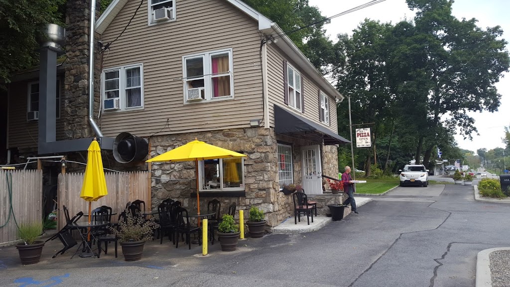 Carmel Brick Oven Pizza & Cafe | 520 NY-52, Carmel Hamlet, NY 10512 | Phone: (845) 200-7669