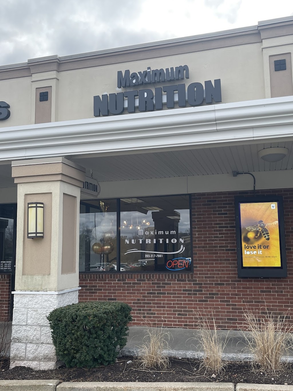 Maximum Nutrition: Smoothies, energy teas, iced coffee | 884 Bridgeport Ave, Shelton, CT 06484 | Phone: (203) 317-7881