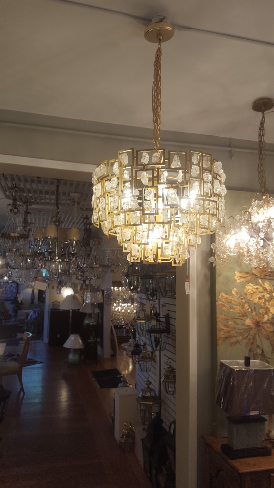 Chester Lighting | 541 NJ-35, Red Bank, NJ 07701 | Phone: (732) 450-1800