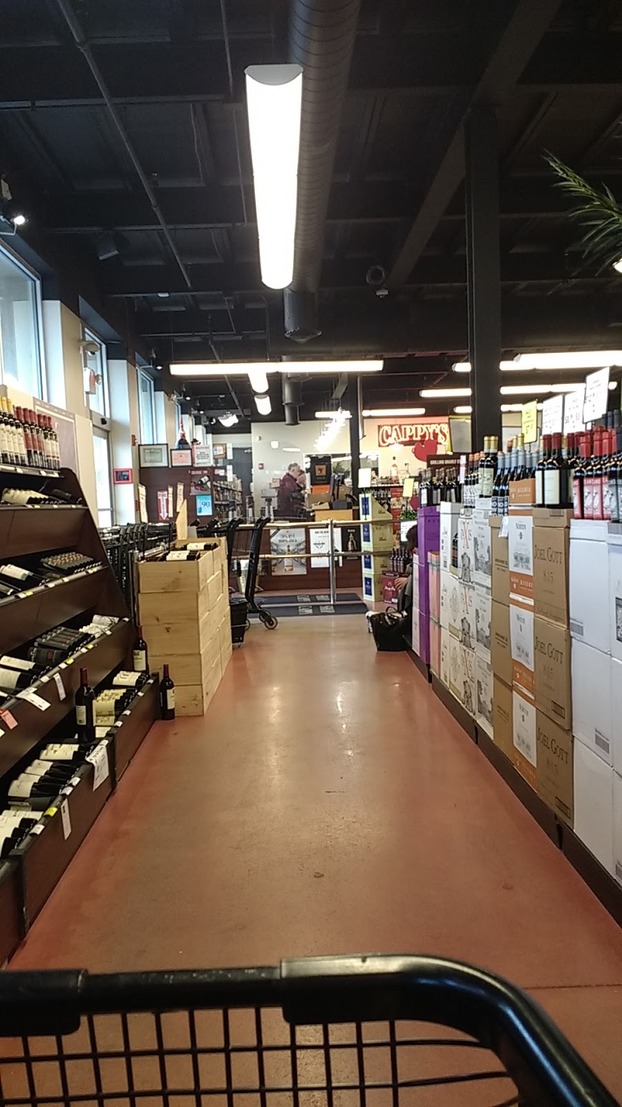 Cappys Warehouse Wine & Spirits | 670 Merrick Rd, Lynbrook, NY 11563 | Phone: (516) 256-0444