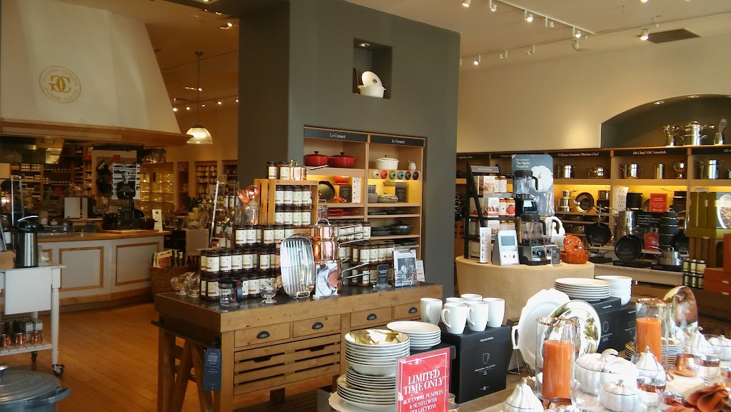 Williams-Sonoma | 200 Evergreen Way Suite 256, South Windsor, CT 06074 | Phone: (860) 644-1990